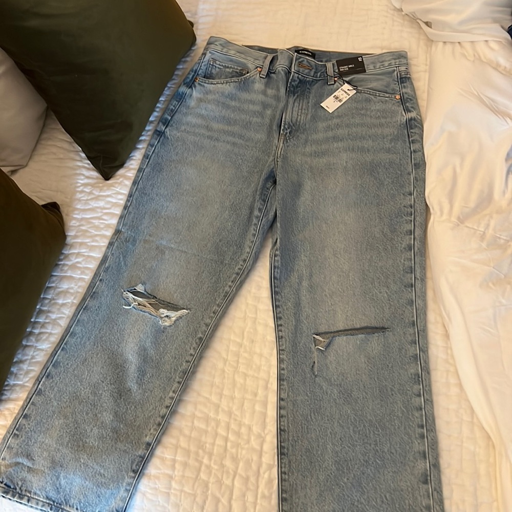 NWT EXPRESS Straight Ankle High Rise